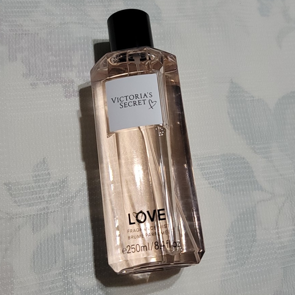 Victoria's Secret Love Mist